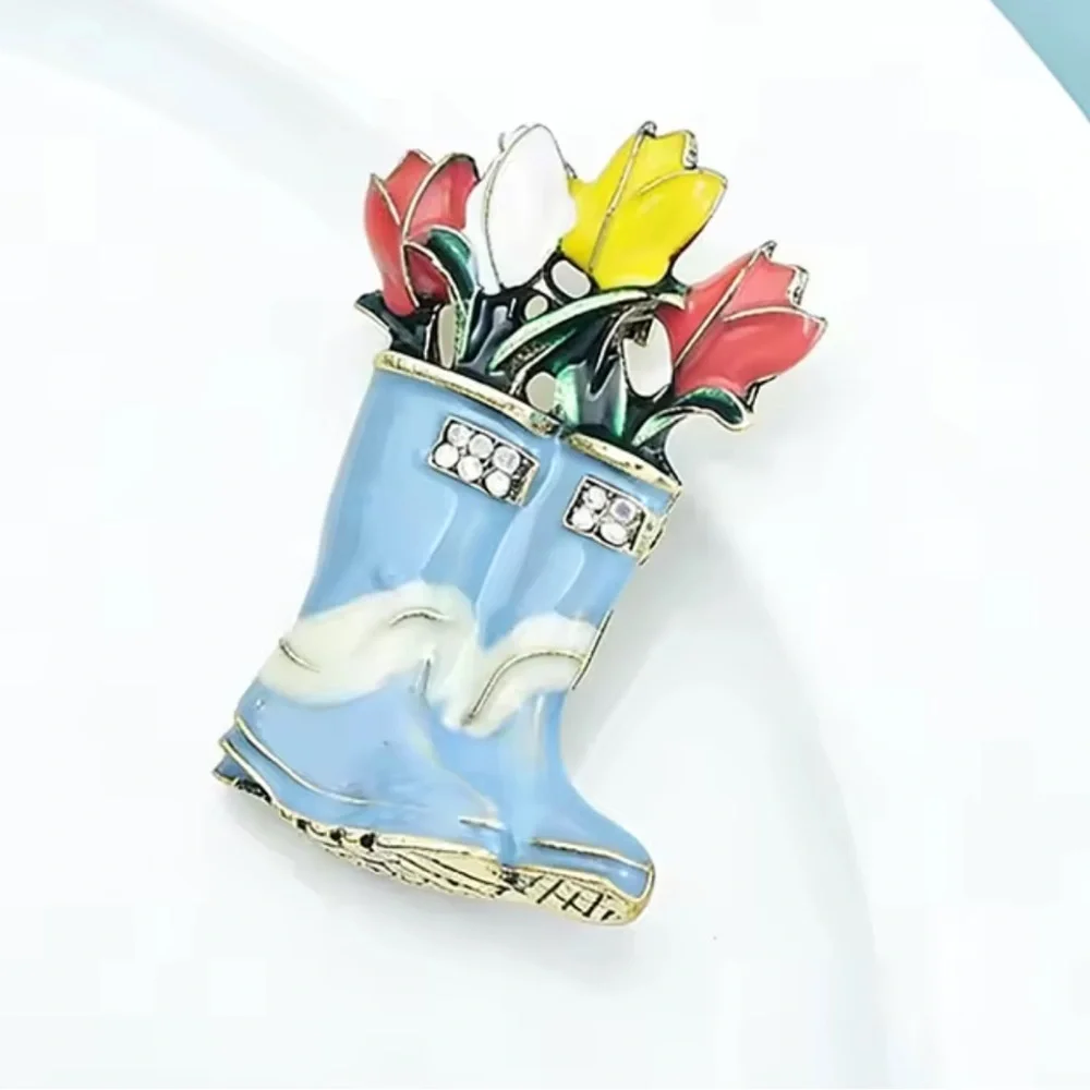 Floral Boot Tulip Blue Gold Brooch